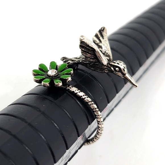 Jewelry | Adjustable Hummingbird Hovering Over Green Daisy Flower ...